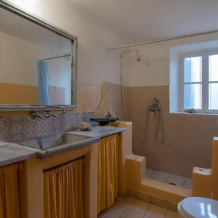 Evening Primerose House Апартаменти *